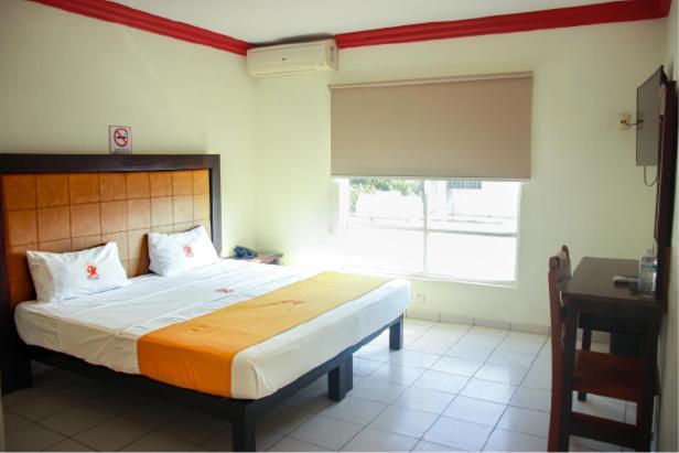 Hotel Gina Tecomán Εξωτερικό φωτογραφία