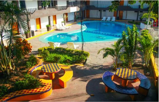Hotel Gina Tecomán Εξωτερικό φωτογραφία