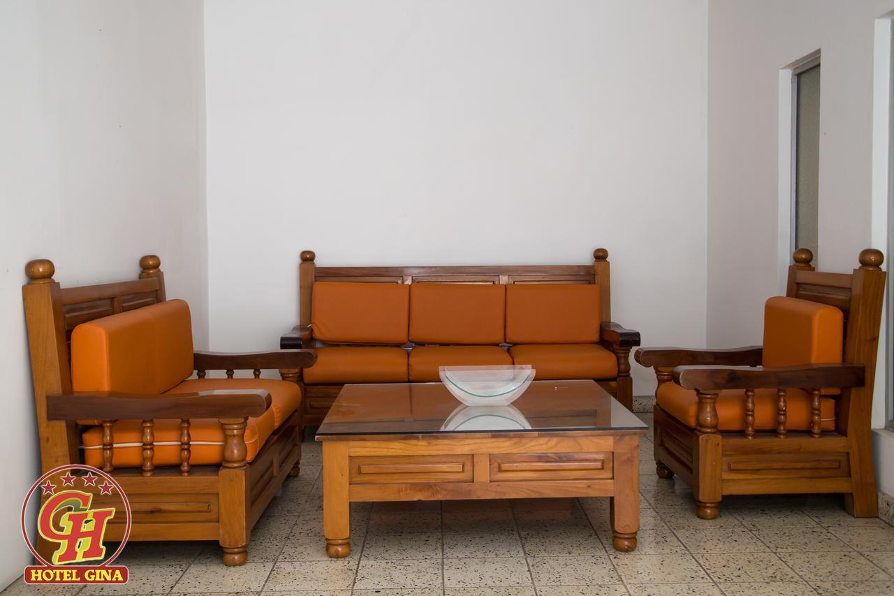Hotel Gina Tecomán Εξωτερικό φωτογραφία